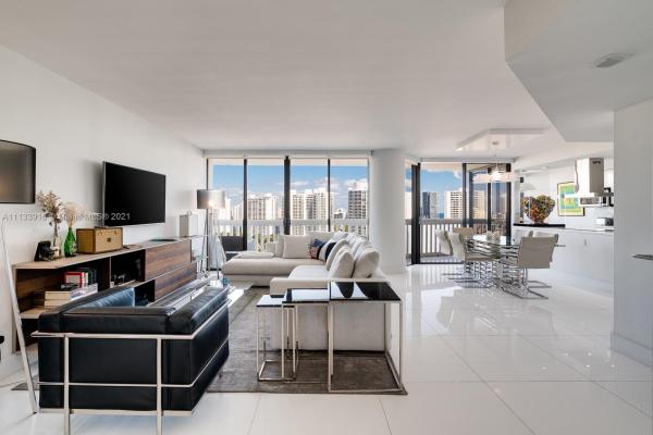 1000 Island Boulevard, 1000 W Island Blvd #2406, Aventura, Florida 33160, image 2