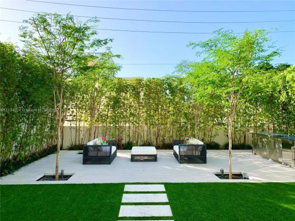 300 Collins, 300 Collins Ave #2C, Miami Beach, Florida 33139, image 1