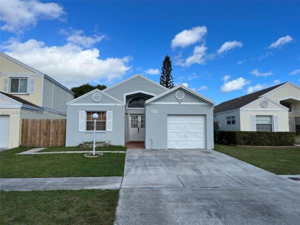 Deerwood, 12777 SW 146th Ter, Three Lakes, Florida 33186, image 2