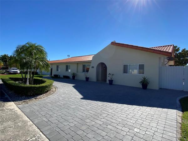 13980 SW 38th St, Unincorporated Dade County, Florida 33175, image 2