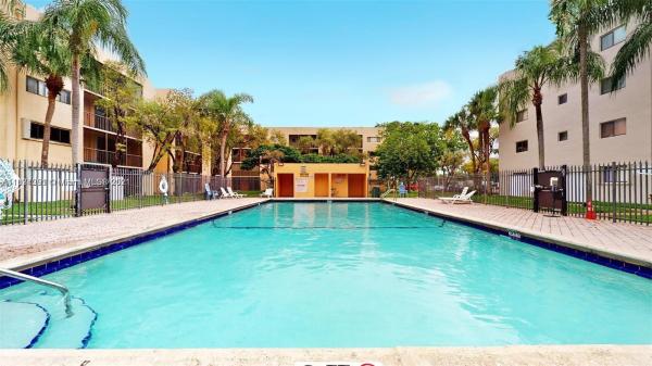 Horizons West, 8400 SW 133rd Avenue Rd #124, Kendale Lakes, Florida 33183, image 2