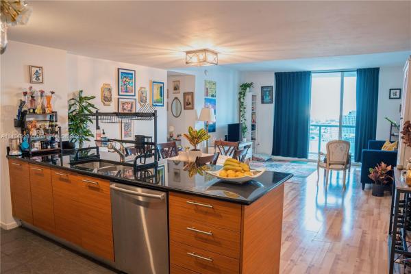 50 Biscayne, 50 Biscayne Blvd #3111, Miami, Florida 33132, image 2