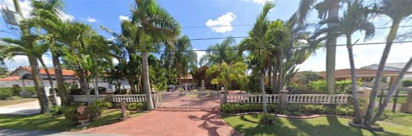 J G Heads Farms, 13730 SW 30th St, Tamiami, Florida 33175, image 1