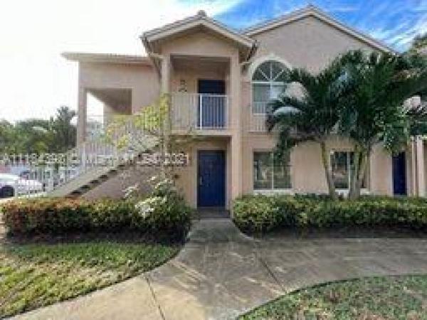 Royal Palm Place At The Hammocks, 10450 SW 157th Ct #107, The Hammocks, Florida 33196, image 2