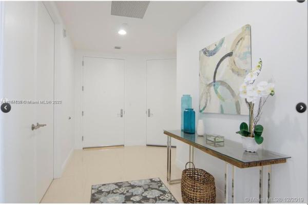 Tdr Tower 2, 15901 Collins Ave #603, Sunny Isles Beach, Florida 33160, image 2