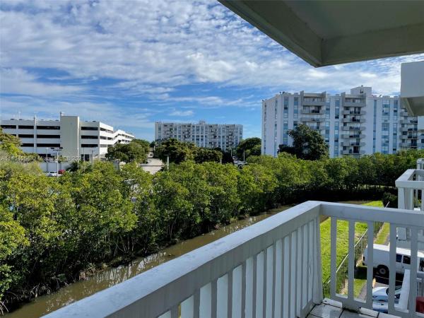 1801 NE 140th St #305, North Miami, Florida 33181, image 1