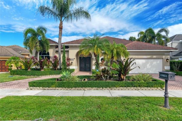 San Paolo, 15651 SW 14th St, Pembroke Pines, Florida 33027, image 1