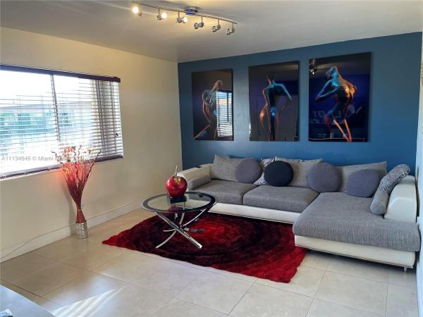 Kendall Acres West, 8401 SW 107th Ave #371E, Kendall, Florida 33173, image 2
