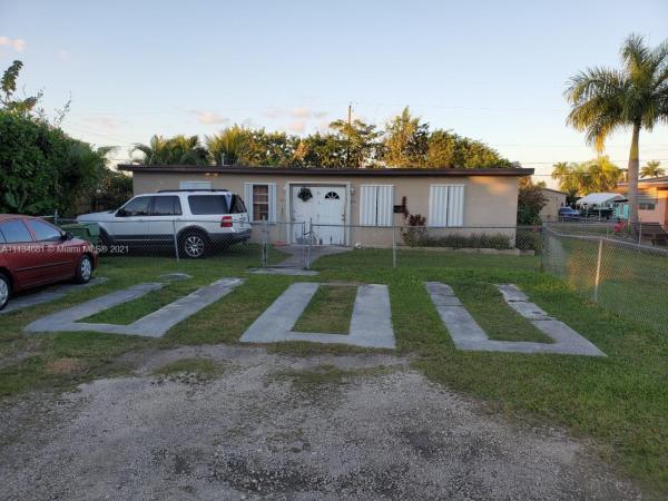 Newport, 695 NW 13th St, Homestead, Florida 33030, image 2