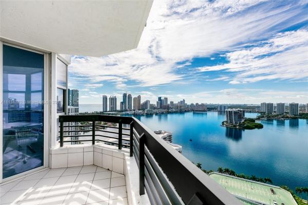 Mystic Pointe Tower 400, 3500 Mystic Pointe Dr #3501, Aventura, Florida 33180, image 2