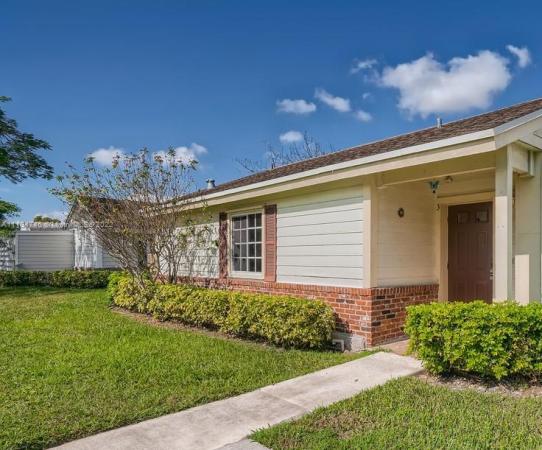 Village Homes At Country Walk, 13795 SW 147th Cir #312, Country Walk, Florida 33186, image 2