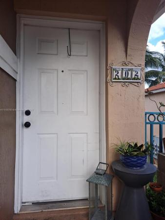 Lago Lindo Townvillas, 6635 SW 130th Pl #202, Kendale Lakes, Florida 33183, image 2