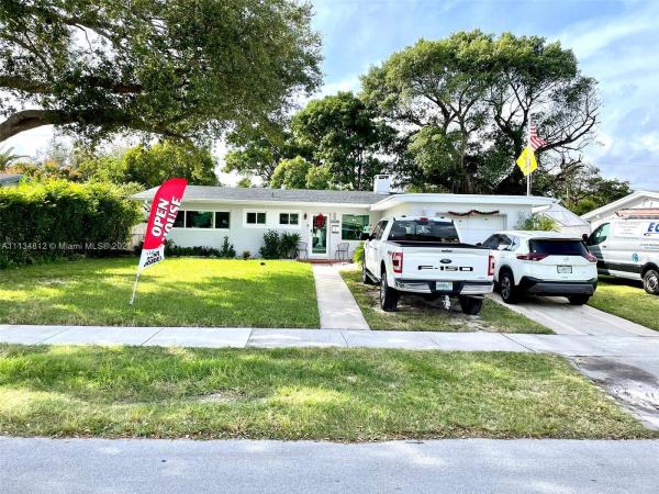 Cutler Ridge, 20540 Leeward Ln, Cutler Bay, Florida 33189, image 2