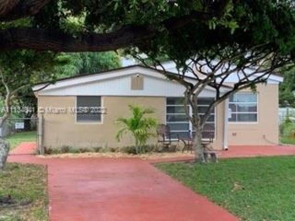 Fulford By The Sea, 1445 NE 172nd St, North Miami Beach, Florida 33162, image 2