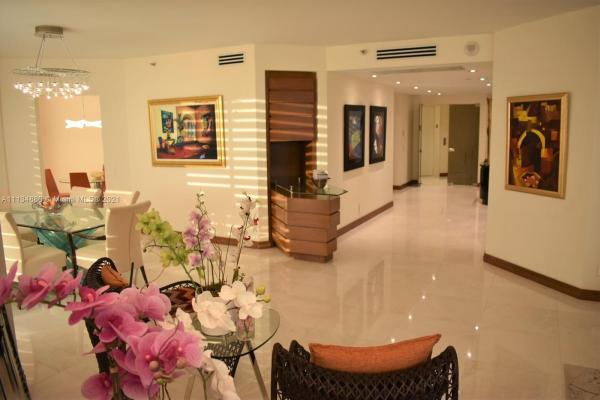 One Island Place, 3802 NE 207th St #2103, Aventura, Florida 33180, image 1