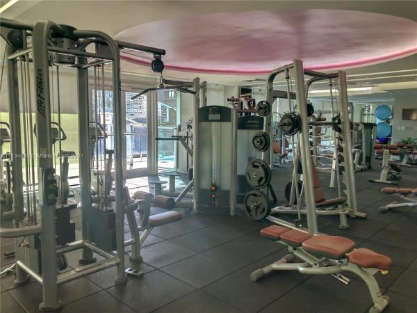 500 Brickell West, 55 SE 6th St #3305, Miami, Florida 33131, image 2