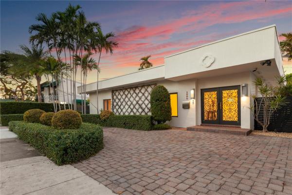 Biscayne Point, 1777 Daytonia Rd, Miami Beach, Florida 33141, image 2