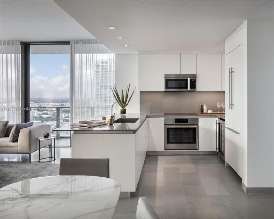 Rise Brickell City Centre, 88 SW 7th St #812, Miami, Florida 33130, image 2