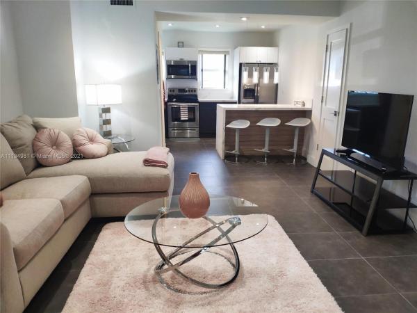Cromwell, 1614 Jefferson Ave #6, Miami Beach, Florida 33139, image 2