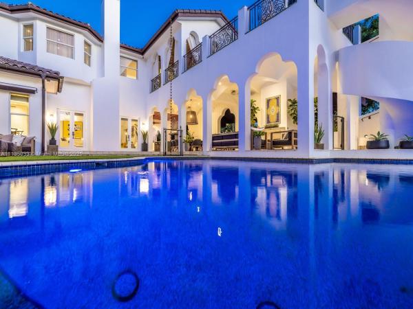 Pinecrest Residential, 12650 SW 77th Ave, Pinecrest, Florida 33156, image 2