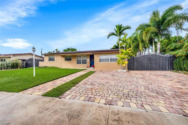 Coral Park Estates, 1730 SW 93rd Ct, Westchester, Florida 33165, image 2