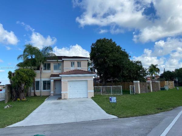 Weitzer Serena Lakes West, 14011 SW 172nd St, Richmond West, Florida 33177, image 2
