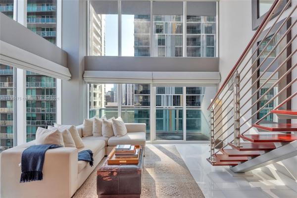 Brickell On The River South Tower, 41 SE 5th St #1002, Miami, Florida 33131, image 2