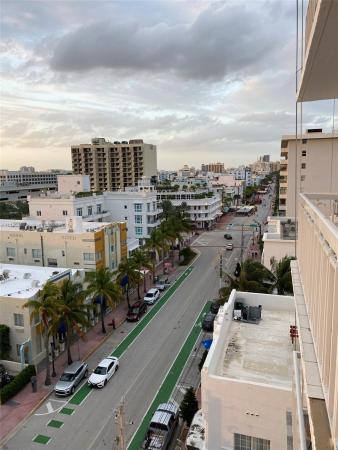 The Presidential, 401 Ocean Dr #902, Miami Beach, Florida 33139, image 1