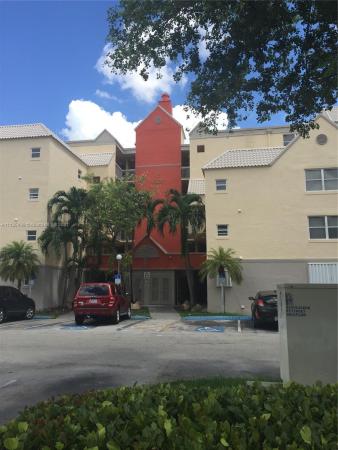 Las Vistas At Doral, 8255 Lake Dr #305, Doral, Florida 33166, image 2