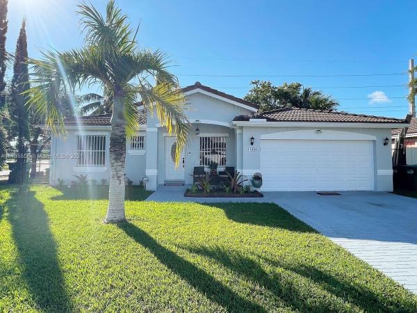Mangus, 11334 SW 247th Ter, Princeton, Florida 33032, image 2
