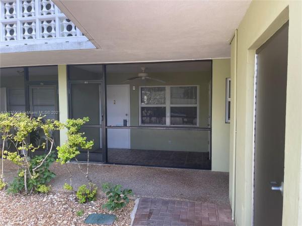 Santa Monica, 1425 Arthur St #115B, Hollywood, Florida 33020, image 2