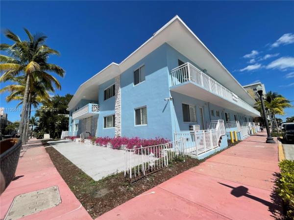 Harbor By The Sea, 401 Collins Ave #9, Miami Beach, Florida 33139, image 2
