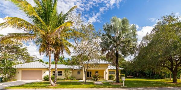 Palm Miami, 7035 SW 71st Ave, Glenvar Heights, Florida 33143, image 1