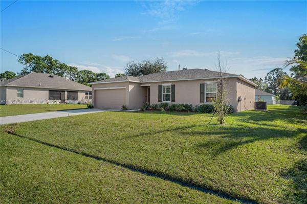 1810 SW Effland Ave, Florida 34953, image 2