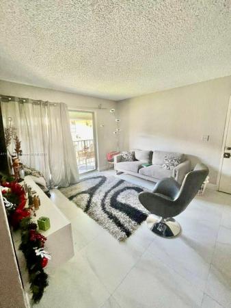 Magnolia Lane, 7423 SW 152nd Ave #10-207, Kendall West, Florida 33193, image 2
