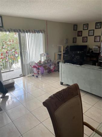 The Beach Club At Fontainebleau Park, 9357 Fontainebleau Blvd #D421, Fountainebleau, Florida 33172, image 2
