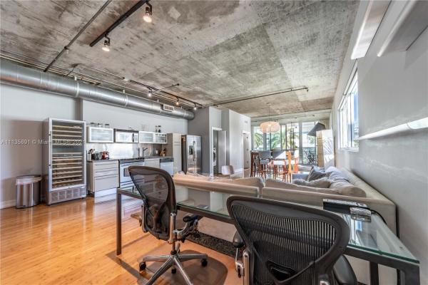 The Montclair, 1700 Meridian Ave #305, Miami Beach, Florida 33139, image 2