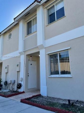Weitzer Serena Lakes Townhomes, 17664 SW 139 Ct #, Richmond West, Florida 33177, image 2