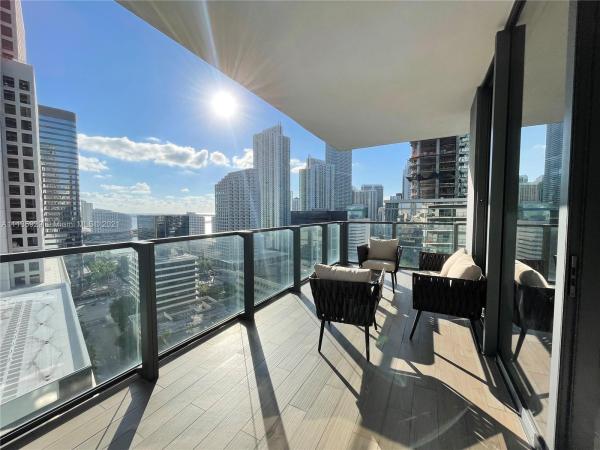 Reach Brickell City Centre, 68 SE 6th St #1601, Miami, Florida 33131, image 2