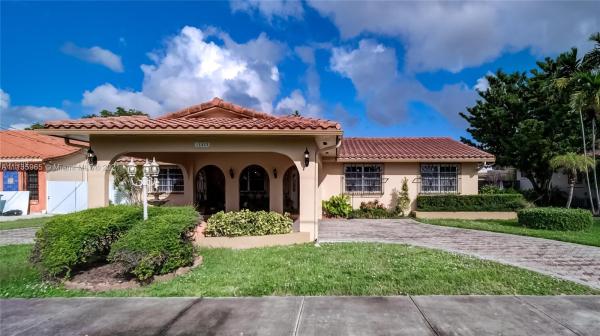 Coral Way Estates, 11425 SW 32nd St, University Park, Florida 33165, image 2