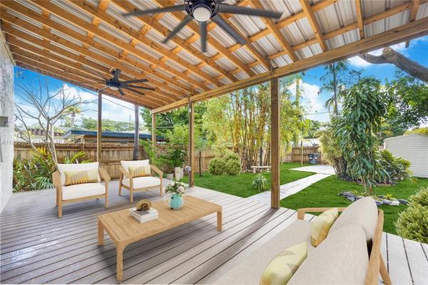 Hollywood South Side, 1640 Funston St, Hollywood, Florida 33020, image 2