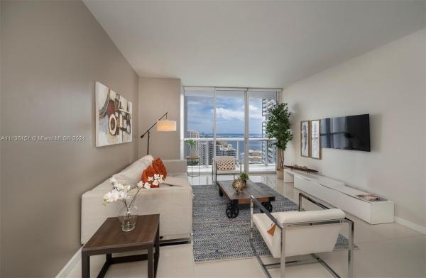 Icon Brickell Tower 3, 485 Brickell Ave #3801, Miami, Florida 33131, image 2