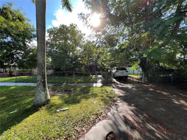 South Coral Homes, 9740 Caribbean Blvd, Cutler Bay, Florida 33189, image 2