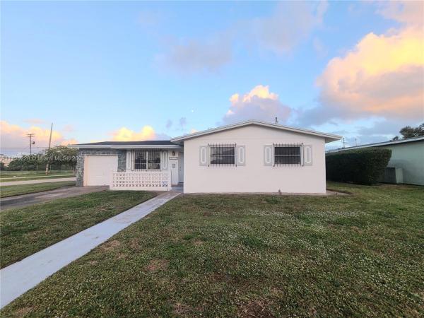 Scott Lake Manor, 18115 NW 8th Ave, Miami Gardens, Florida 33169, image 2