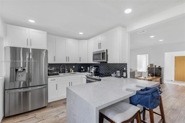 Grapeland Heights, 3351 NW 18th Ter, Miami, Florida 33125, image 2
