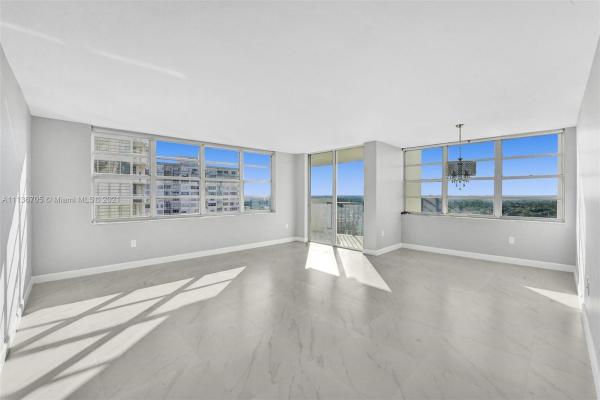 Commodore Plaza Tower, 2750 NE 183rd St #1603, Aventura, Florida 33160, image 2