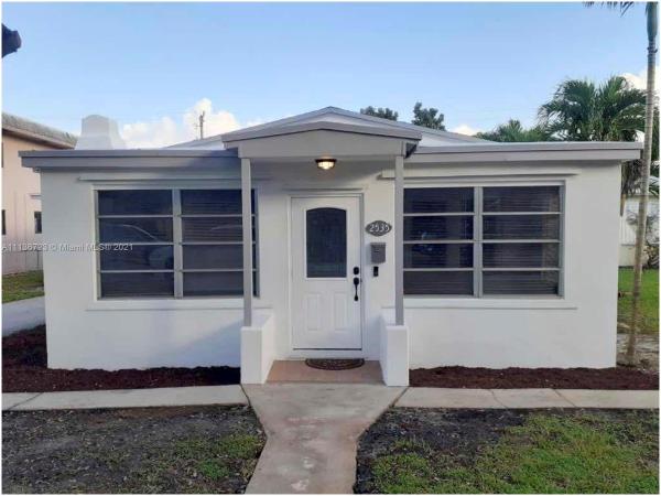 Hollywood Park, 2535 Taft St, Hollywood, Florida 33020, image 2