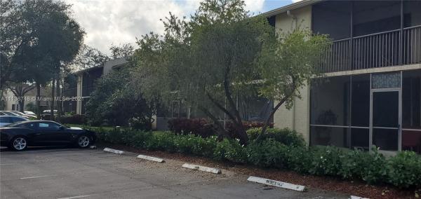 Villas At Meadow Lakes, 1248 S Military Trl #1715, Deerfield Beach, Florida 33442, image 2