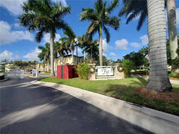 Fiji, 208 SE 29th Ave #10, Homestead, Florida 33033, image 2