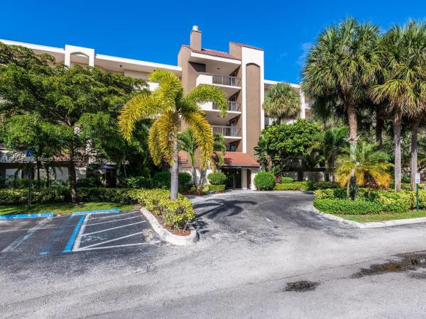 Lavers Resort & Racquet Club, 955 Egret Cir #505, Delray Beach, Florida 33444, image 2